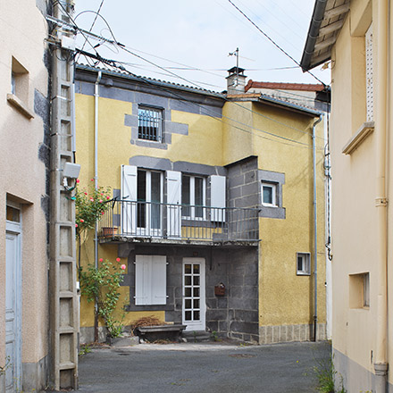 Par les villages