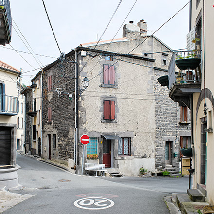 Par les villages