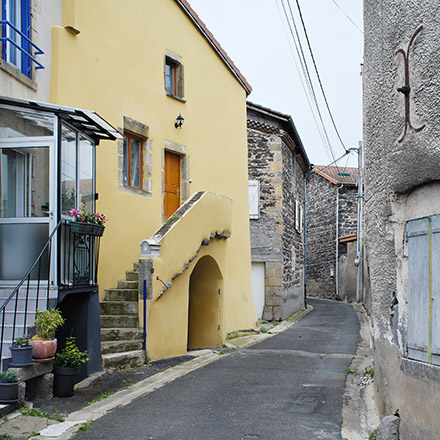 Par les villages