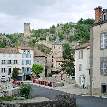Par les villages