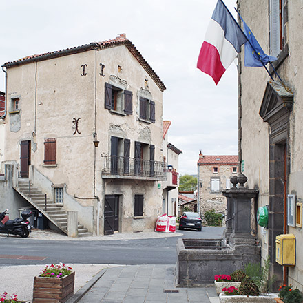 Par les villages
