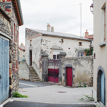 Par les villages