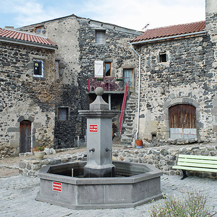 Par les villages